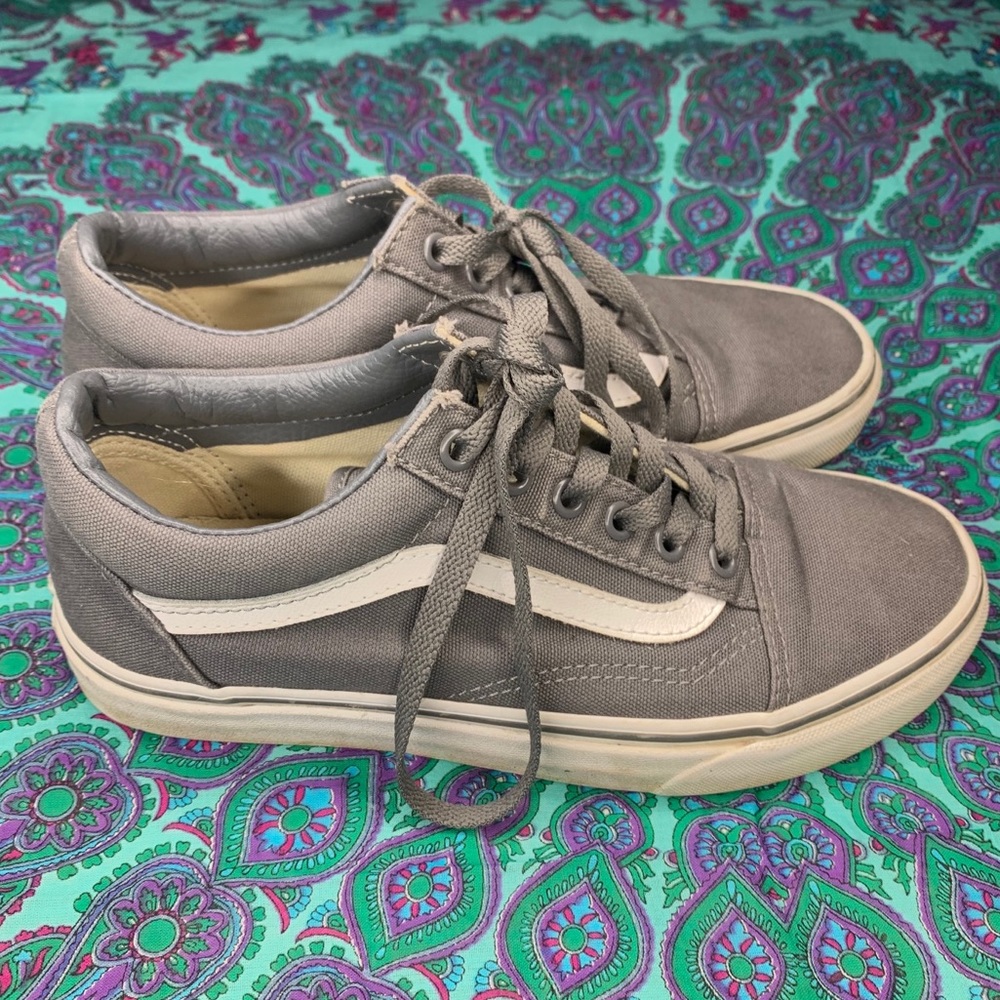 Old Skool Gray Vans. Women’s 7.5.